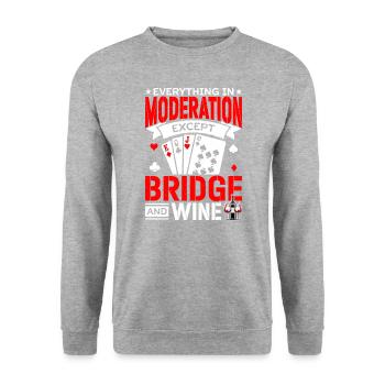Wine And Bridge Card Game Bridge Player Expert - Unisex Sweatshirt - salt & pepper - Front - Alina (178cm) & Michal (187cm)
