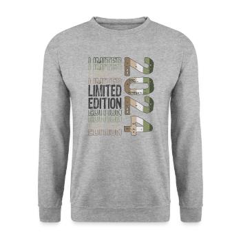 Edition limitée depuis 2024 Anniversaire Millésime 2024 - Sweat-shirt Unisexe - gris chiné - Devant - Alina (178cm) & Michal (187cm)