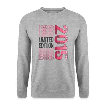 Limited Edition seit 2015 Geburtstag Vintage 2015 - Unisex Pullover - Weißgrau meliert - Vorne - Alina (178cm) & Michal (187cm)