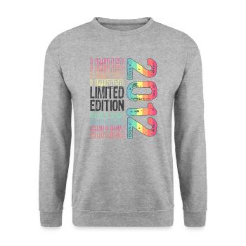 Limited Edition seit 2012 Geburtstag Vintage 2012 - Unisex Pullover - Weißgrau meliert - Vorne - Alina (178cm) & Michal (187cm)