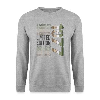 Limited Edition Since 1977 Birthday Vintage 1977 - Unisex Sweatshirt - salt & pepper - Front - Alina (178cm) & Michal (187cm)