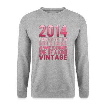 Limited Edition Since 2014 Birthday Vintage 2014 - Unisex Sweatshirt - salt & pepper - Front - Alina (178cm) & Michal (187cm)