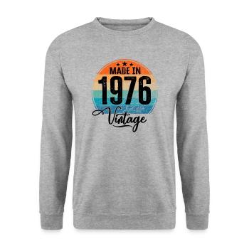 Vintage Made in 1976 Year of birth 1976 Birthday - Unisex Sweatshirt - salt & pepper - Front - Alina (178cm) & Michal (187cm)