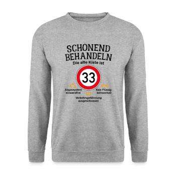 33. Geburtstag Schonend Behandeln Alte Kiste 33 - Unisex Pullover - Weißgrau meliert - Vorne - Alina (178cm) & Michal (187cm)