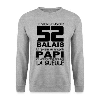 52 ans / anniversaire 52 ans / cadeau 52 ans - Sweat-shirt Unisexe - gris chiné - Devant - Alina (178cm) & Michal (187cm)