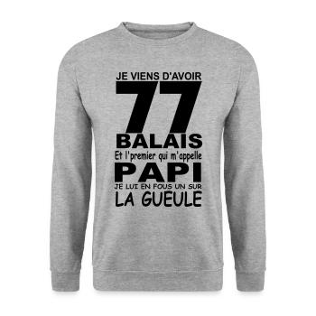 77 ans / anniversaire 77 ans / cadeau 77 ans - Sweat-shirt Unisexe - gris chiné - Devant - Alina (178cm) & Michal (187cm)