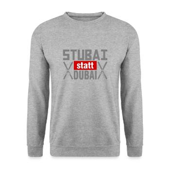 Stubai(tal) statt Dubai - Skifahren Berge Winter - Unisex Pullover - Weißgrau meliert - Vorne - Alina (178cm) & Michal (187cm)