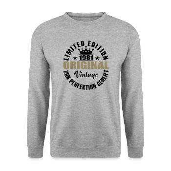 1981 geboren Vintage Original Geschenkidee Krone - Unisex Pullover - Weißgrau meliert - Vorne - Alina (178cm) & Michal (187cm)