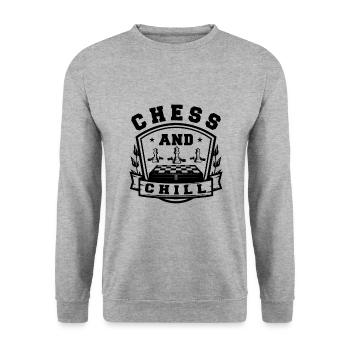 Chess And Chill Funny Chess Player Quotes - Unisex Pullover - Weißgrau meliert - Vorne - Alina (178cm) & Michal (187cm)