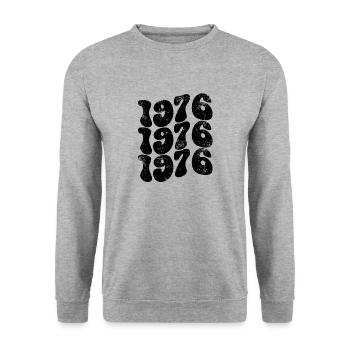 1976 Retro - Unisex Pullover - Weißgrau meliert - Vorne - Alina (178cm) & Michal (187cm)
