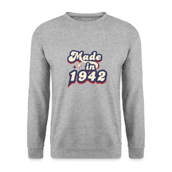 Made in 1942 Retro - Unisex Sweatshirt - salt & pepper - Front - Alina (178cm) & Michal (187cm)