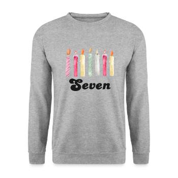 Kerze zum 7. Jahrestag - Unisex Pullover - Weißgrau meliert - Vorne - Alina (178cm) & Michal (187cm)