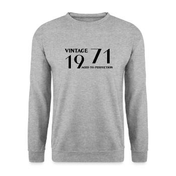 Vintage 1971 aged to perfection - Unisex Sweatshirt - salt & pepper - Front - Alina (178cm) & Michal (187cm)