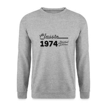 Classic 1974 édition limitée - Sweat-shirt Unisexe - gris chiné - Devant - Alina (178cm) & Michal (187cm)