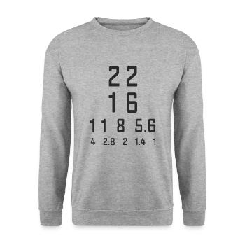 CAMERA APERTURE EYE TEST PHOTOGRAPHY PHOTOGRAPHER GIFT - Unisex Sweatshirt - salt & pepper - Front - Alina (178cm) & Michal (187cm)