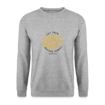 Christian Design Lassen Sie Ihr Licht vorher leuchten - Unisex Pullover - Weißgrau meliert - Vorne - Alina (178cm) & Michal (187cm)