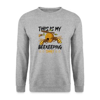 Beekeeping Honey Summer Bee Keeper - Unisex Sweatshirt - salt & pepper - Front - Alina (178cm) & Michal (187cm)