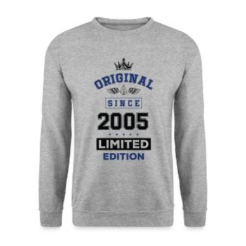 2005 limited edition Geburtstag - Unisex Pullover - Weißgrau meliert - Vorne - Alina (178cm) & Michal (187cm)