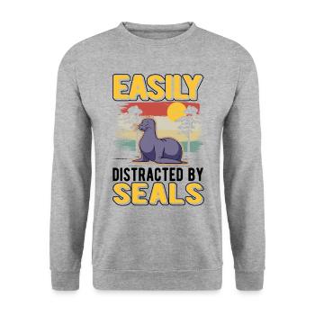 Easily distracted by Seal Robbe Seelöwe - Unisex Pullover - Weißgrau meliert - Vorne - Alina (178cm) & Michal (187cm)