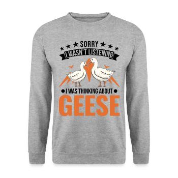 Gänse Geschenk Gänsezüchter Gans - Unisex Pullover - Weißgrau meliert - Vorne - Alina (178cm) & Michal (187cm)