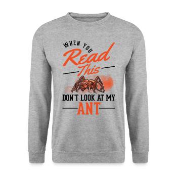 Ants Gift Anthill Fire Ant - Unisex Sweatshirt - salt & pepper - Front - Alina (178cm) & Michal (187cm)