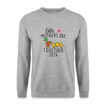 Muttertag Unser erster Muttertag - Unisex Pullover - Weißgrau meliert - Vorne - Alina (178cm) & Michal (187cm)