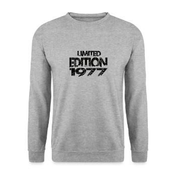 Limited Edition 1977 - Unisex Sweatshirt - salt & pepper - Front - Alina (178cm) & Michal (187cm)