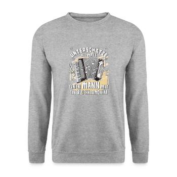 UNTERSCHÄTZE NIEMALS EINEN MANN MIT EINER ZIEH - Unisex Pullover - Weißgrau meliert - Vorne - Alina (178cm) & Michal (187cm)