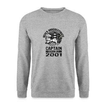 Never Underestimate Captain born in 2001 - Unisex Pullover - Weißgrau meliert - Vorne - Alina (178cm) & Michal (187cm)
