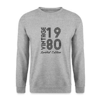 Vintage 1980 Vintage Birthday Retro Vintage - Unisex Sweatshirt - salt & pepper - Front - Alina (178cm) & Michal (187cm)