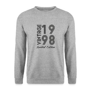 Vintage 1998 Vintage Geburtstag Retro Vintage - Unisex Pullover - Weißgrau meliert - Vorne - Alina (178cm) & Michal (187cm)