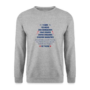 Amour 4 ans - Sweat-shirt Unisexe - gris chiné - Devant - Alina (178cm) & Michal (187cm)
