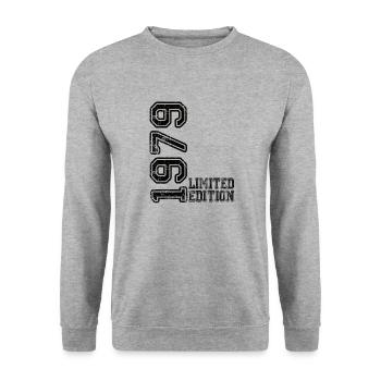 Limited Edition 1979 - Unisex Sweatshirt - salt & pepper - Front - Alina (178cm) & Michal (187cm)