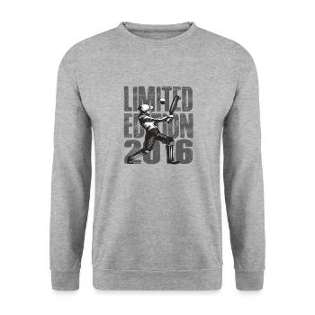 Limited Edition 2016 Limited Edition Cricket - Unisex Pullover - Weißgrau meliert - Vorne - Alina (178cm) & Michal (187cm)