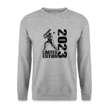 Limited Edition 2023 Limited Edition Cricket - Unisex Pullover - Weißgrau meliert - Vorne - Alina (178cm) & Michal (187cm)