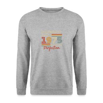 1975 Vintage Retro Geburtstagsgeschenk - Unisex Pullover - Weißgrau meliert - Vorne - Alina (178cm) & Michal (187cm)