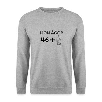 mon âge 47 - Sweat-shirt Unisexe - gris chiné - Devant - Alina (178cm) & Michal (187cm)