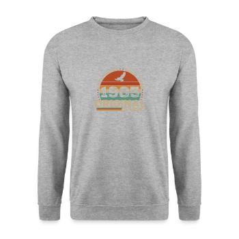 Original 1985 Vintage Cadeau d’anniversaire - Sweat-shirt Unisexe - gris chiné - Devant - Alina (178cm) & Michal (187cm)