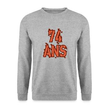 74 ANS - Sweat-shirt Unisexe - gris chiné - Devant - Alina (178cm) & Michal (187cm)
