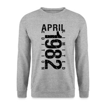 Birthday April 1982 April born in April 1982 - Unisex Sweatshirt - salt & pepper - Front - Alina (178cm) & Michal (187cm)