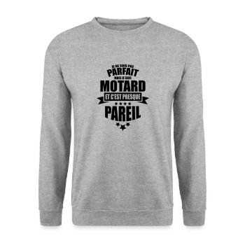 je ne suis pas parfait mais je suis motard - Sweat-shirt Unisexe - gris chiné - Devant - Alina (178cm) & Michal (187cm)