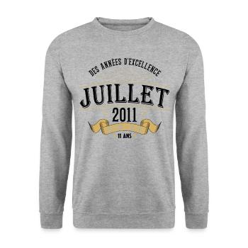 11 Ans Anniversaire Vintage Né(e) en Juillet 2011 - Sweat-shirt Unisexe - gris chiné - Devant - Alina (178cm) & Michal (187cm)
