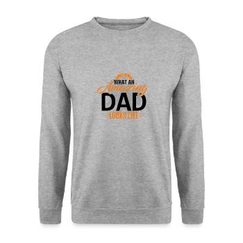Väter mit Bart sind besser. Papa mit Bart - Unisex Pullover - Weißgrau meliert - Vorne - Alina (178cm) & Michal (187cm)