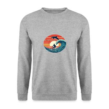 Surfer mit Delfin im Sonnenuntergang - Unisex Pullover - Weißgrau meliert - Vorne - Alina (178cm) & Michal (187cm)