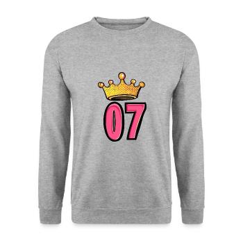 Couronne à 7 chiffres - Sweat-shirt Unisexe - gris chiné - Devant - Alina (178cm) & Michal (187cm)