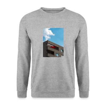 Der rote Sonnenschirm auf dem Balkon der Wohnung bl - Unisex Pullover - Weißgrau meliert - Vorne - Alina (178cm) & Michal (187cm)