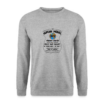 1972 - Unisex Pullover - Weißgrau meliert - Vorne - Alina (178cm) & Michal (187cm)