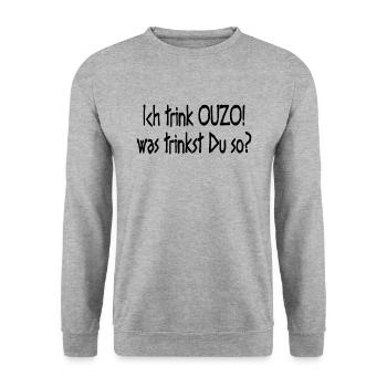 Ich trink OUZO was trinkst Du so Trinkspruch - Unisex Pullover - Weißgrau meliert - Vorne - Alina (178cm) & Michal (187cm)