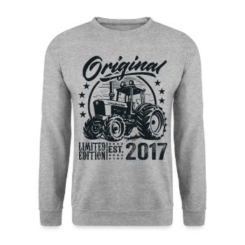 Original 2017 Anniversaire 2017 Fermier Tracteur - Sweat-shirt Unisexe - gris chiné - Devant - Alina (178cm) & Michal (187cm)