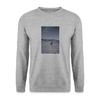 Astronauten bei der Monderkundung Lunar - Unisex Pullover - Weißgrau meliert - Vorne - Alina (178cm) & Michal (187cm)